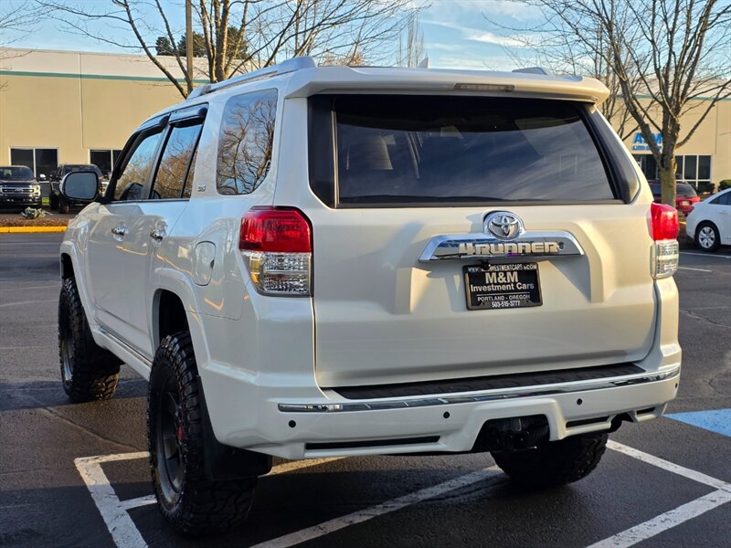 2011 Toyota 4Runner SR5 4X4 V6 / BRAND NEW LIFT / BRAND NEW TIRES / CAM / HEATED LEATHER / SUNROOF / BRAND NEW TIRES / SERVICE RECORDS - Photo 7 - Portland, OR 97217