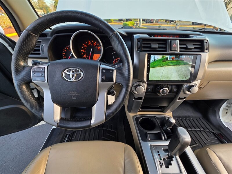 2011 Toyota 4Runner SR5 4X4 V6 / BRAND NEW LIFT / BRAND NEW TIRES / CAM / HEATED LEATHER / SUNROOF / BRAND NEW TIRES / SERVICE RECORDS - Photo 18 - Portland, OR 97217