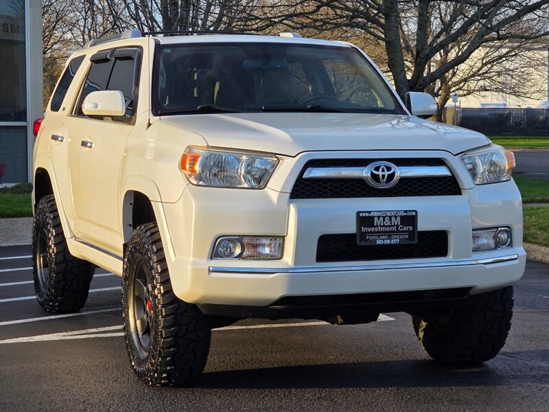 2011 Toyota 4Runner SR5 4X4 V6 / BRAND NEW LIFT / BRAND NEW TIRES / CAM / HEATED LEATHER / SUNROOF / BRAND NEW TIRES / SERVICE RECORDS - Photo 2 - Portland, OR 97217