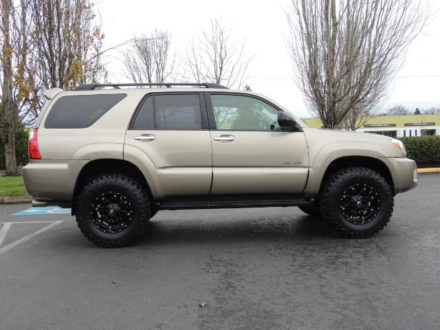 2009 Toyota 4Runner SR5 4X4 / V6 / DIFF LOCK / 70 K-MILES / LIFTED !!   - Photo 4 - Portland, OR 97217