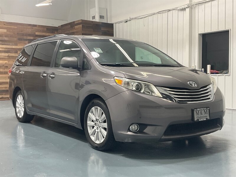 2011 Toyota Sienna Limited 7-Passenger / Dual Sunroof / Leather /Navi  / BRAND NEW TIRES - Photo 62 - Gladstone, OR 97027