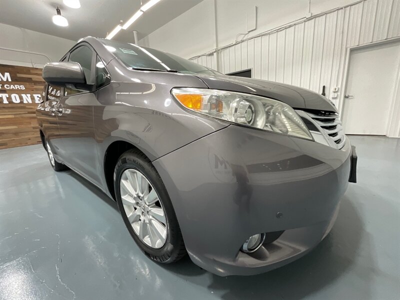 2011 Toyota Sienna Limited 7-Passenger / Dual Sunroof / Leather /Navi  / BRAND NEW TIRES - Photo 60 - Gladstone, OR 97027