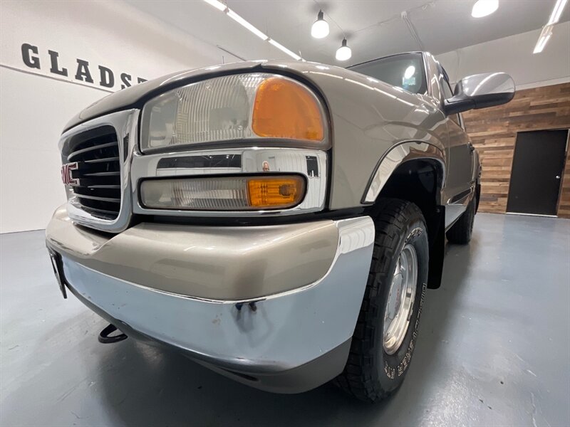 2001 GMC Sierra 1500 SLE Regular Cab 4X4 5.3L V8 / LOCAL OREGON TRUCK / ZERO RUST / 6.6FT BED ( SHORT BED) - Photo 43 - Gladstone, OR 97027