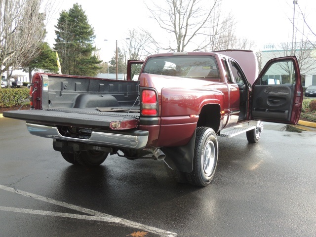 2001 Dodge Ram 3500 DUALLY / 4X4 / 5.9 Cummins Diesel / 6-SPEED ManuaL   - Photo 15 - Portland, OR 97217