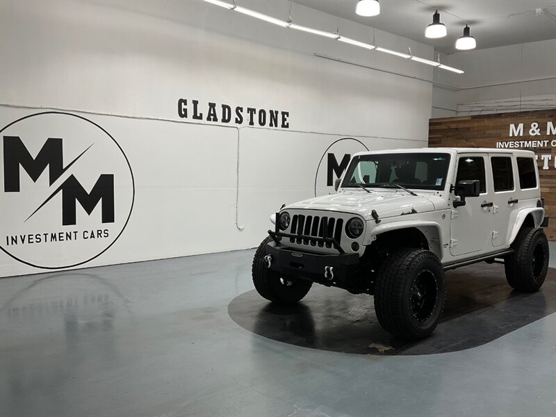 2015 Jeep Wrangler Unlimited Altitude 4X4 / 6-Speed Manual / LIFTED  / LOCAL SUV w. NO RUST - Photo 25 - Gladstone, OR 97027