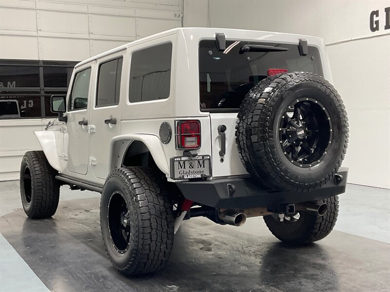 2015 Jeep Wrangler Unlimited Altitude 4X4 / 6-Speed Manual / LIFTED  / LOCAL SUV w. NO RUST - Photo 8 - Gladstone, OR 97027