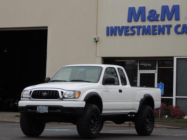 2004 Toyota Tacoma V6 / SR5 / 4X4 / 5-SPEED / LIFTED / 1-OWNER   - Photo 40 - Portland, OR 97217