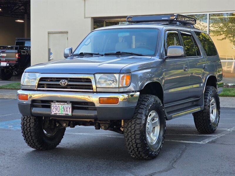 1998 Toyota 4Runner 4X4 / V6 3.4 L / NEW TIMING BELT / NEW LIFT / SUN ROOF / NEW TIRES - Photo 1 - Portland, OR 97217
