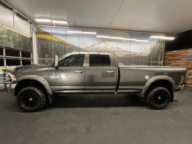 2015 RAM 2500 SLT Crew Cab 4X4 / 5.7L HEMI / LONG BED / LIFTED  LOCAL TRUCK / RUST FREE / LIFTED w/ 33 " TOYO MUD TIRES & 18 " AMERICAN RACING WHEELS / GRILL / WINCH / LIGHT BAR / SHARP SHARP - Photo 3 - Gladstone, OR 97027