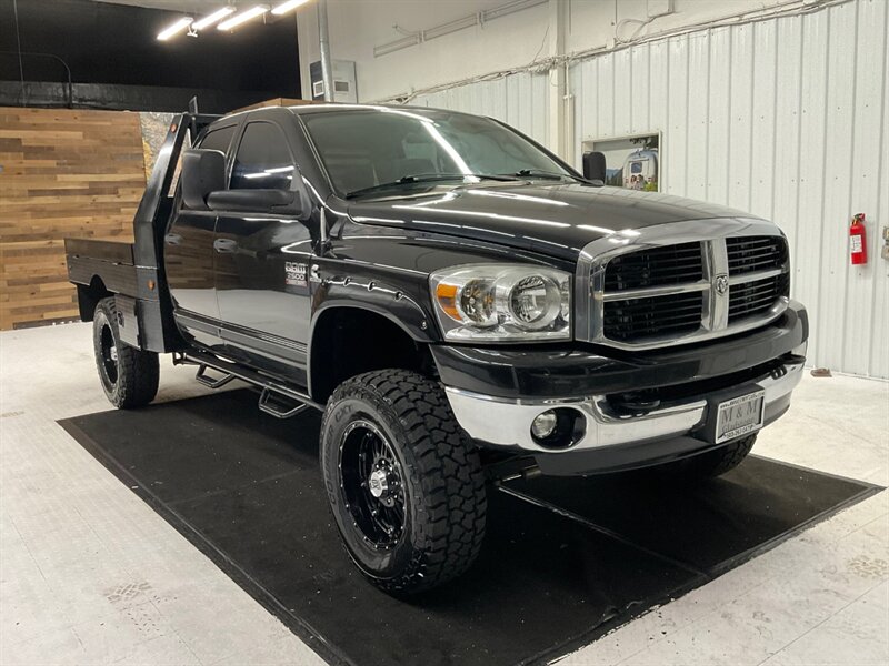 2007 Dodge Ram 2500 SLT 4X4 / 5.9L DIESEL / 6-SPEED / FLAT BED  / LONG BED / LIFTED w. BRAND NEW 37 " TIRES & 20 " XD WHEELS / RUST FREE / 130,000 MILES - Photo 2 - Gladstone, OR 97027