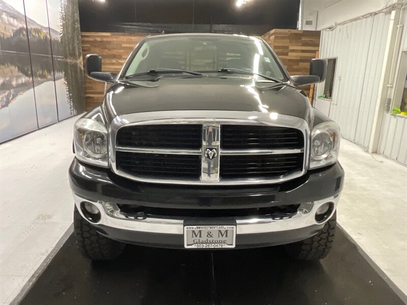 2007 Dodge Ram 2500 SLT 4X4 / 5.9L DIESEL / 6-SPEED / FLAT BED  / LONG BED / LIFTED w. BRAND NEW 37 " TIRES & 20 " XD WHEELS / RUST FREE / 130,000 MILES - Photo 5 - Gladstone, OR 97027