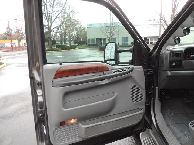 2002 Ford F-250 Super Duty Lariat / 7.3L Diesel / 4X4 / Excel Cond   - Photo 13 - Portland, OR 97217