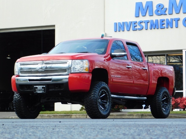 2009 Chevrolet Silverado 1500 LT / 4X4 / Crew Cab/ Leather/Sunroof /DVD/ LIFTED   - Photo 46 - Portland, OR 97217