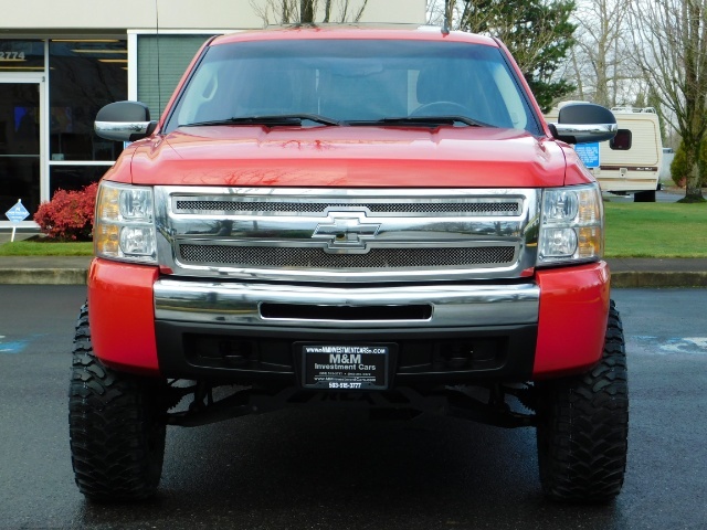 2009 Chevrolet Silverado 1500 LT / 4X4 / Crew Cab/ Leather/Sunroof /DVD/ LIFTED   - Photo 5 - Portland, OR 97217