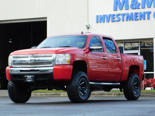 2009 Chevrolet Silverado 1500 LT / 4X4 / Crew Cab/ Leather/Sunroof /DVD/ LIFTED   - Photo 50 - Portland, OR 97217