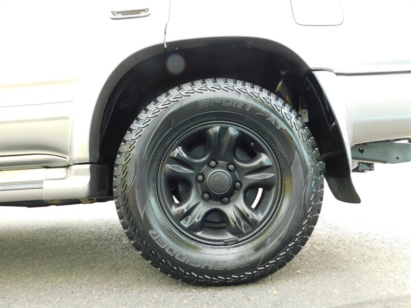 2001 Toyota 4Runner Limited 4X4 DIFF LOCK / LIFTED / Brand New MudTire   - Photo 43 - Portland, OR 97217