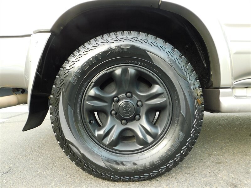 2001 Toyota 4Runner Limited 4X4 DIFF LOCK / LIFTED / Brand New MudTire   - Photo 42 - Portland, OR 97217