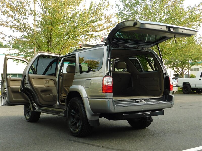 2001 Toyota 4Runner Limited 4X4 DIFF LOCK / LIFTED / Brand New MudTire   - Photo 26 - Portland, OR 97217