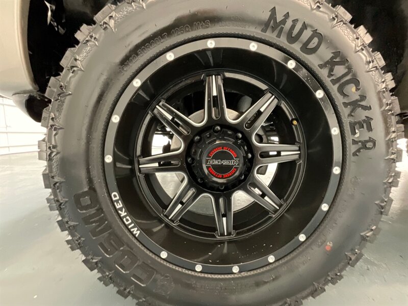 2003 Ford Excursion Eddie Bauer 4X4 / 7.3L DIESEL / Leather / LIFTED  / LIFTED w. NEW WHEELS & TIRES / ZERO RUST / Leather Heated Seats /Backup Camera / 136K Miles - Photo 47 - Gladstone, OR 97027