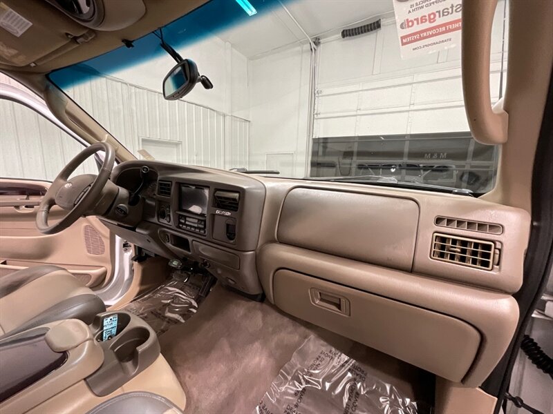 2003 Ford Excursion Eddie Bauer 4X4 / 7.3L DIESEL / Leather / LIFTED  / LIFTED w. NEW WHEELS & TIRES / ZERO RUST / Leather Heated Seats /Backup Camera / 136K Miles - Photo 39 - Gladstone, OR 97027