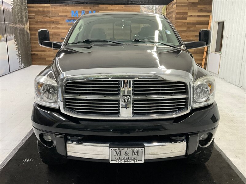 2008 Dodge Ram 2500 Laramie 4X4 / 6.7L DIESEL / 1-OWNER / 70,000 MILES  / LIFTED w. NEW 35 " MUD TIRES & 18 " BLACK WHEELS / Sunroof / LOCAL OREGON TRUCK / RUST FREE / Leather & Heated Seats - Photo 5 - Gladstone, OR 97027