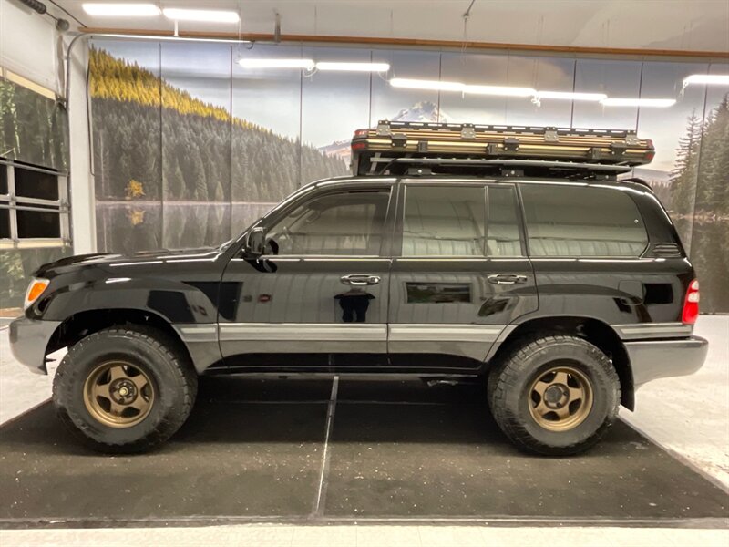 2003 Toyota Land Cruiser 4X4 / 4.7L V8 / CUSTOM BUILT w. CAMPER / LIFTED  / Leather & Heated Seats / Sunroof / LIFTED w. 33 " TOYO OPEN COUNTRY TIRES - Photo 5 - Gladstone, OR 97027