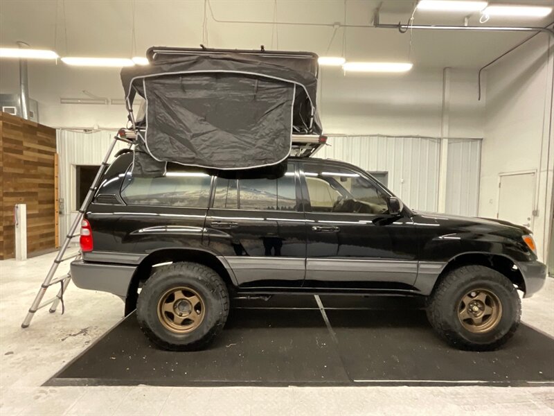 2003 Toyota Land Cruiser 4X4 / 4.7L V8 / CUSTOM BUILT w. CAMPER / LIFTED  / Leather & Heated Seats / Sunroof / LIFTED w. 33 " TOYO OPEN COUNTRY TIRES - Photo 4 - Gladstone, OR 97027