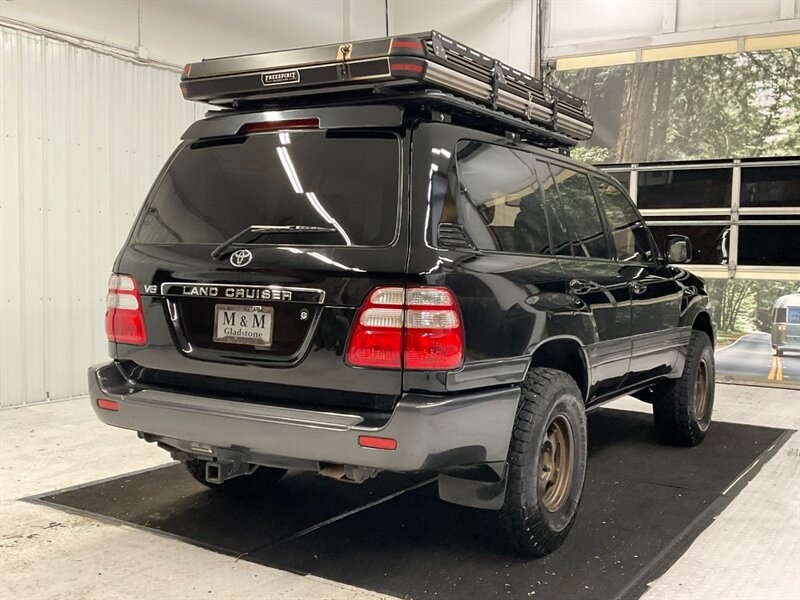 2003 Toyota Land Cruiser 4X4 / 4.7L V8 / CUSTOM BUILT w. CAMPER / LIFTED  / Leather & Heated Seats / Sunroof / LIFTED w. 33 " TOYO OPEN COUNTRY TIRES - Photo 9 - Gladstone, OR 97027