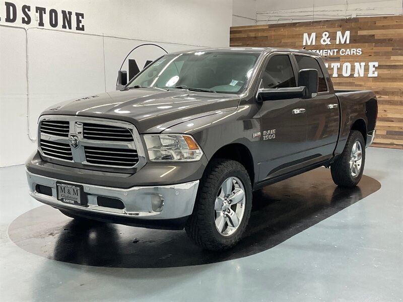 2014 RAM 1500 Big Horn Crew Cab 4X4 / 5.7L V8 HEMI / NAVIGATION  / Backup Camera - Photo 1 - Gladstone, OR 97027