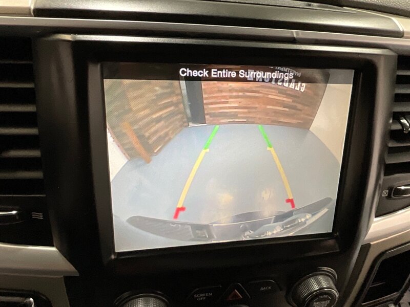 2014 RAM 1500 Big Horn Crew Cab 4X4 / 5.7L V8 HEMI / NAVIGATION  / Backup Camera - Photo 45 - Gladstone, OR 97027