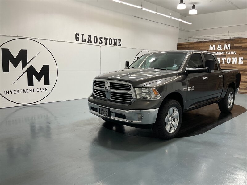 2014 RAM 1500 Big Horn Crew Cab 4X4 / 5.7L V8 HEMI / NAVIGATION  / Backup Camera - Photo 5 - Gladstone, OR 97027