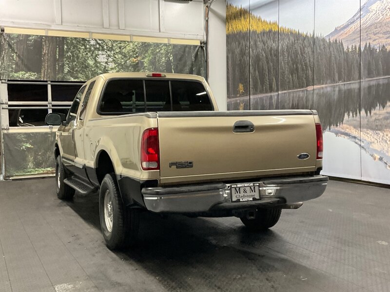 2000 Ford F-250 Super Duty Lariat 4X4 / 6.8L V10 TRITON / CLEAN  Leather Seats / RUST FREE / WARRANTY INCLUDED - Photo 8 - Gladstone, OR 97027