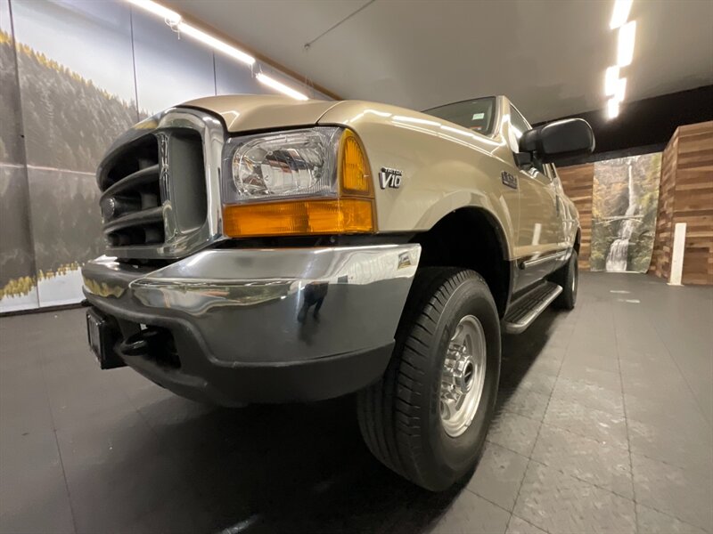 2000 Ford F-250 Super Duty Lariat 4X4 / 6.8L V10 TRITON / CLEAN  Leather Seats / RUST FREE / WARRANTY INCLUDED - Photo 9 - Gladstone, OR 97027