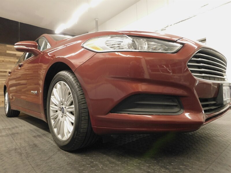 2014 Ford Fusion SE Hybrid Sedan / Lo   - Photo 22 - Gladstone, OR 97027