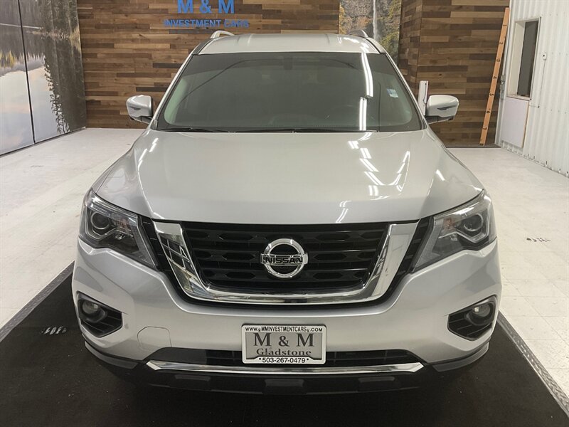 2019 Nissan Pathfinder SL 4WD / 3.5L V6 / 3RD SEAT / Leather / Navi  / Blind Spot Alert / Backup Camera & Navigation / 45,000 MILES - Photo 5 - Gladstone, OR 97027