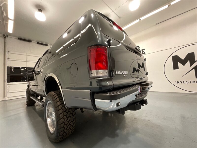 2001 Ford Excursion XLT 4X4 / 7.3L DIESEL / LIFTED / 151K MILES  / THIRD ROW SEAT / ZERO RUST / LIFTED w. 35inc A/T TIRES - Photo 29 - Gladstone, OR 97027