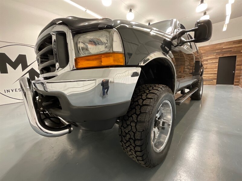 2001 Ford Excursion XLT 4X4 / 7.3L DIESEL / LIFTED / 151K MILES  / THIRD ROW SEAT / ZERO RUST / LIFTED w. 35inc A/T TIRES - Photo 49 - Gladstone, OR 97027