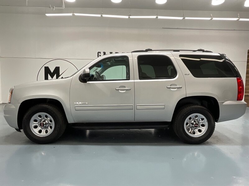 2011 GMC Yukon SLT 4X4 / Leather Sunroof / DVD Player / Camera  / Runs Great - Photo 3 - Gladstone, OR 97027