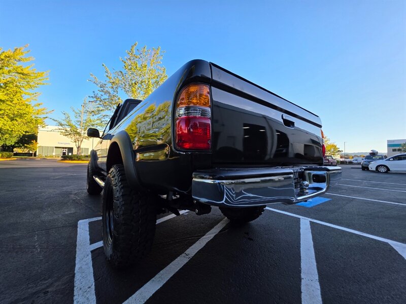 2003 Toyota Tacoma TRD photo 11