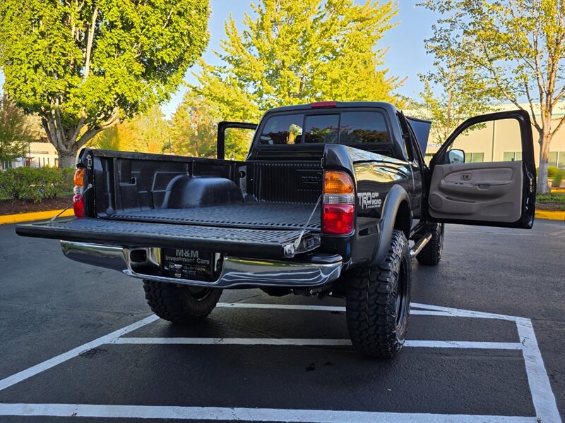 2003 Toyota Tacoma TRD photo 22