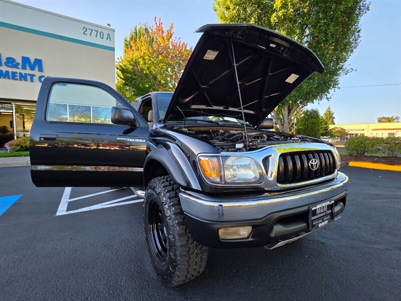 2003 Toyota Tacoma TRD photo 21