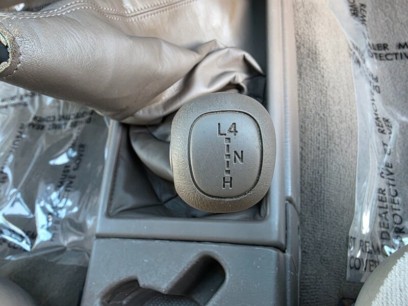 2003 Toyota Tacoma 4X4 5-SPEED TRD DIFF LOCK NEW TIMING BELT LIFTED  NEW TIRES OFF ROAD PKG NO RUST - Photo 33 - Portland, OR 97217