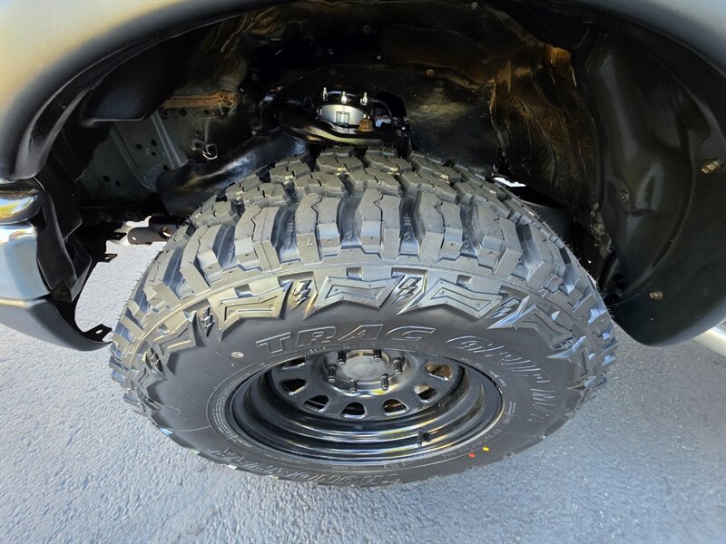 2003 Toyota Tacoma 4X4 5-SPEED TRD DIFF LOCK NEW TIMING BELT LIFTED  NEW TIRES OFF ROAD PKG NO RUST - Photo 42 - Portland, OR 97217