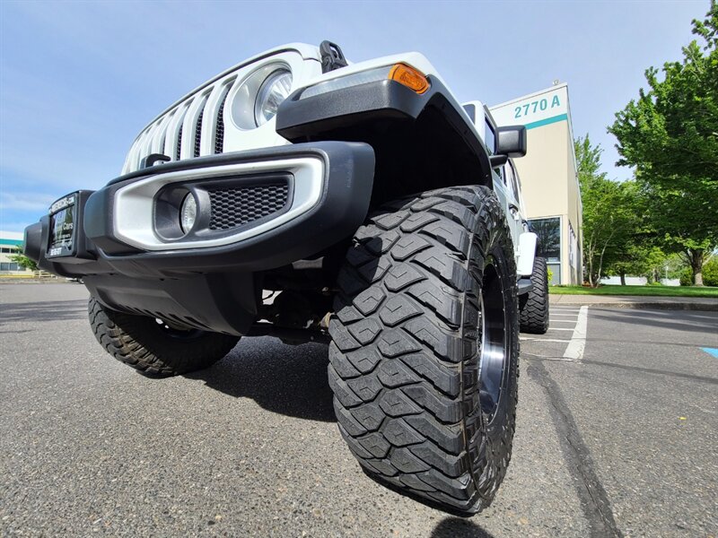 2019 Jeep Wrangler Unlimited SAHARA 4X4 V6 / LIFTED / 36K MILES  / 3.6L / HARD TOP / FUEL WHEELS / MUD TIRES / NO RUST / FACTORY WARRANTY / LOW LOW MILES - Photo 10 - Portland, OR 97217