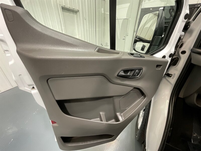 2024 Ford Transit 350 XLT 12-Passenger Full Size Van / LOW ROOF/ LWB / Navigation & Backup Camera - Photo 32 - Gladstone, OR 97027