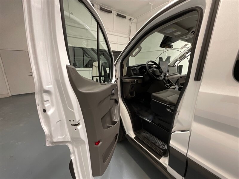 2024 Ford Transit 350 XLT 12-Passenger Full Size Van / LOW ROOF/ LWB / Navigation & Backup Camera - Photo 31 - Gladstone, OR 97027