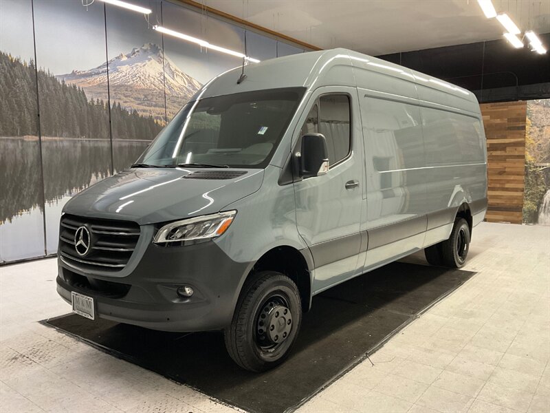 2022 Mercedes-Benz Sprinter 3500XD / 170