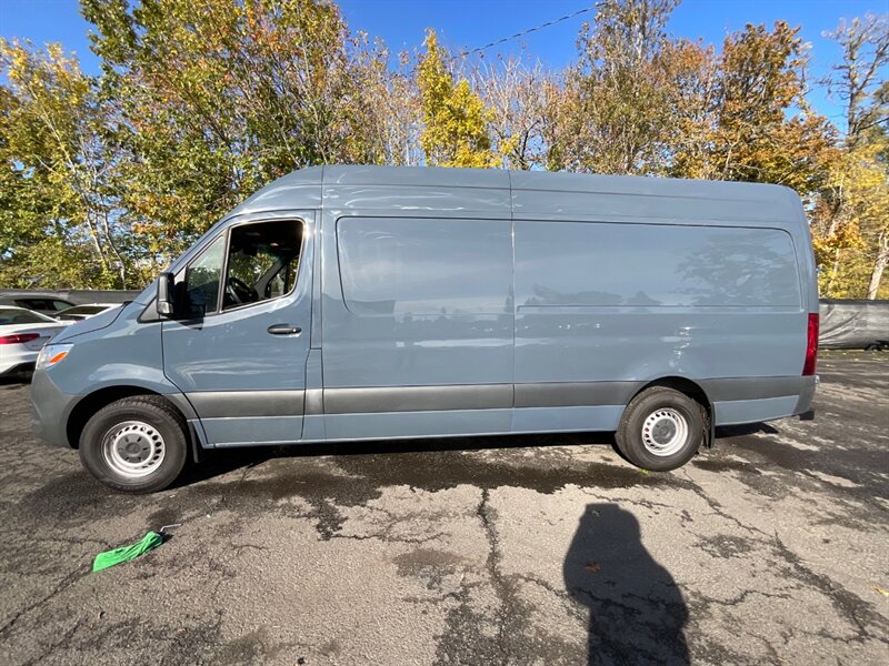 2019 Mercedes-Benz Sprinter Crew 2500   - Photo 1 - Gladstone, OR 97027