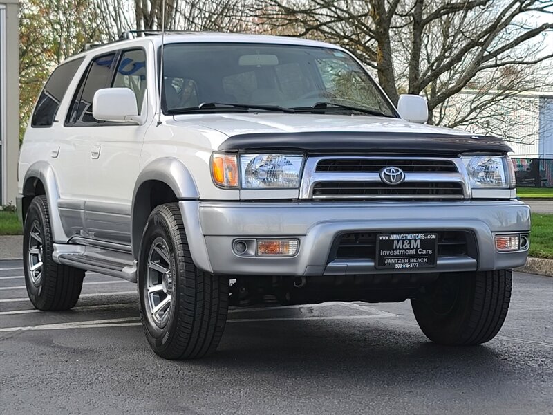 1999 Toyota 4Runner Limited V6 3.4L / LEATHER / SUN ROOF / 2-OWNER ...