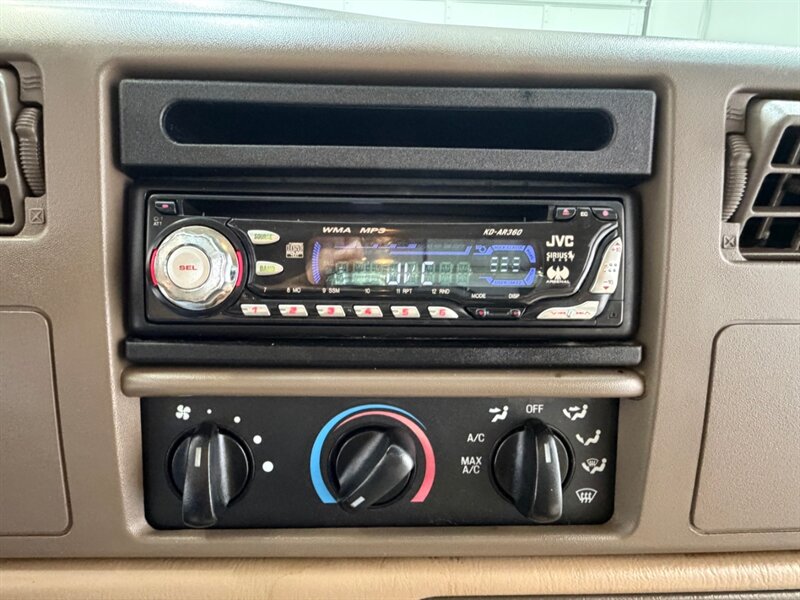 1999 Ford F-350 Super Duty Lariat 4X4 7.3L DIESEL DUALLY 107K MIL /Leather / LONG BED / LOCAL TRUCK - Photo 18 - Gladstone, OR 97027